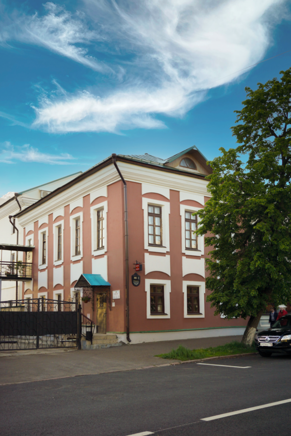 Второй корпус гостиницы «Фатима» в Казани, фасад